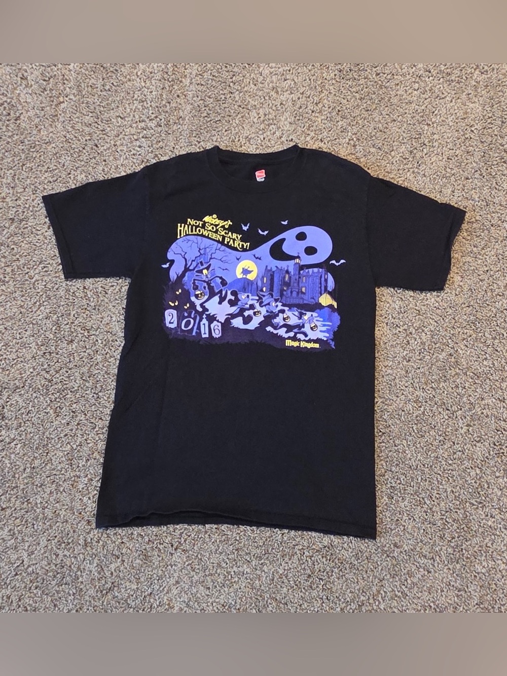 Women’s Size Small Disney Mickey’s Not So Scary Halloween Party T Shirt